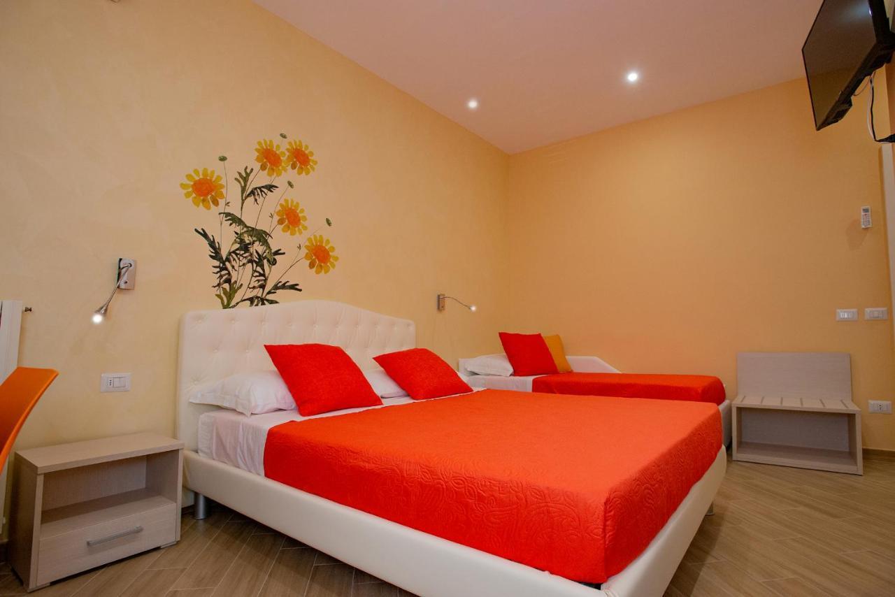 B&B Rita, Nel Cuore Del Salento 莱切省卡瓦利诺 外观 照片
