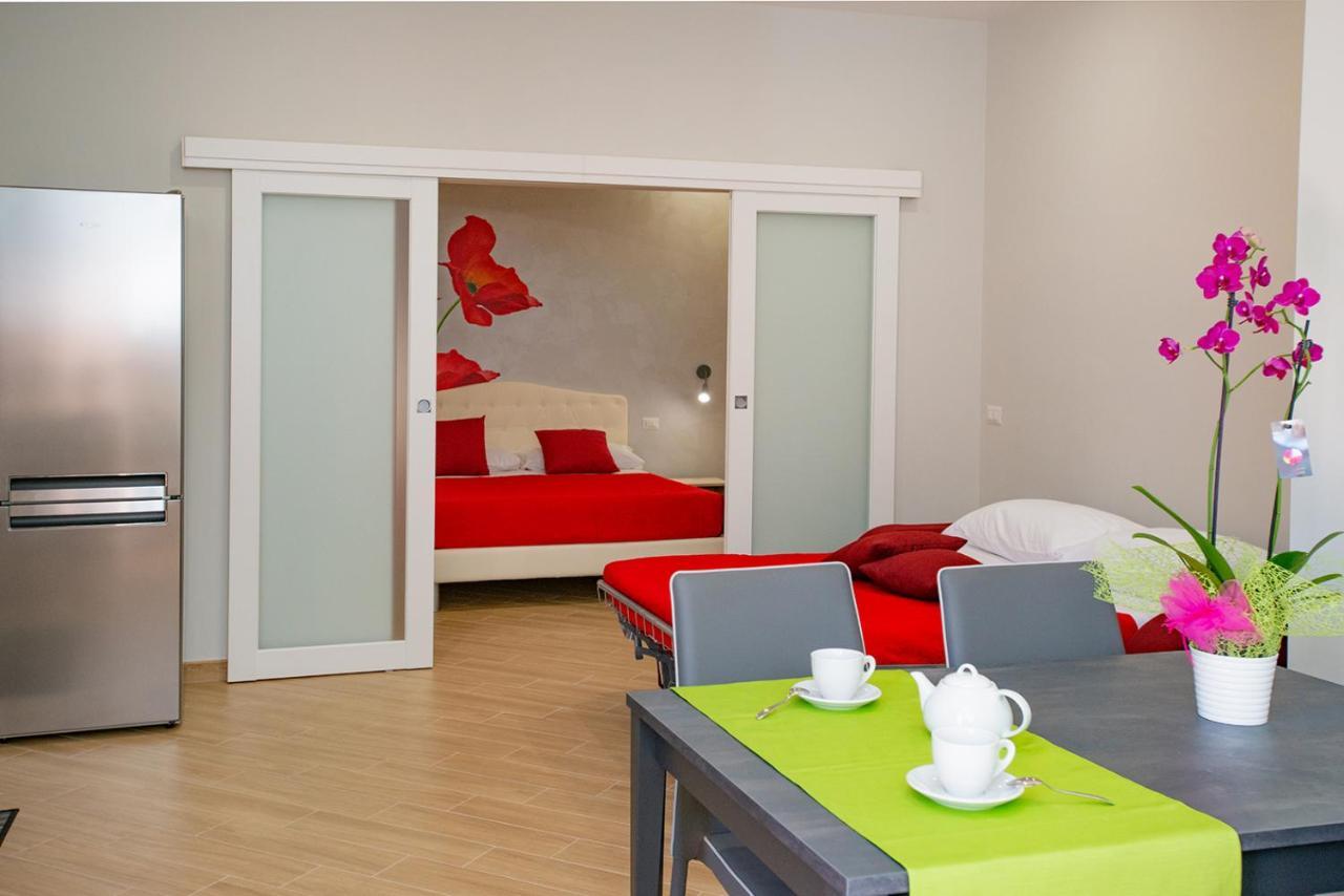 B&B Rita, Nel Cuore Del Salento 莱切省卡瓦利诺 外观 照片