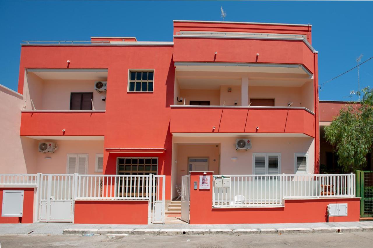 B&B Rita, Nel Cuore Del Salento 莱切省卡瓦利诺 外观 照片